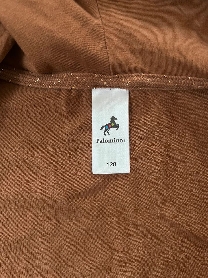 Sweatjacke Palomino Größe 122/128 in Harsefeld