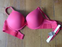 PINK, roter Bra,Softcups, Love Pink! Gr 80B, Neu OP 34,95 Niedersachsen - Wedemark Vorschau