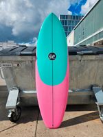 Light Hybrid 5'8 Surfboard Surfbrett LEICHT BESCHÄDIGT VB 400€* Frankfurt am Main - Fechenheim Vorschau