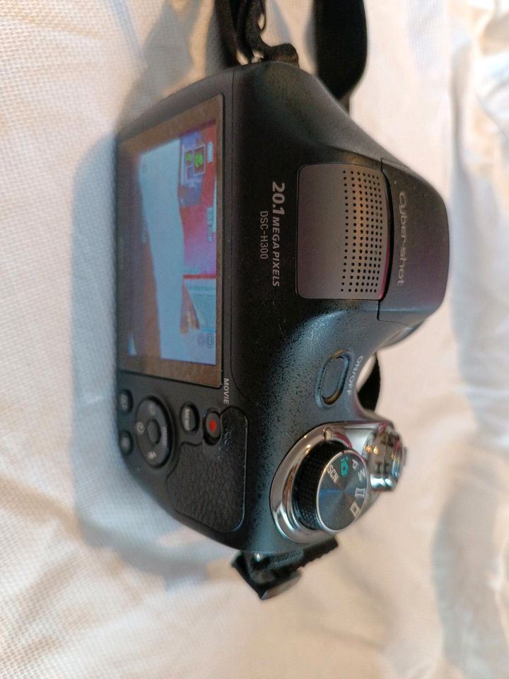 Sony DSC-H300 Digitalkamera in Wuppertal