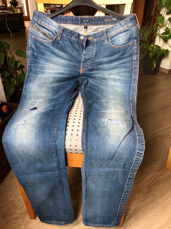 Herrenjeans  AJ Armani Jeans 32/34 in Mühlheim an der Donau