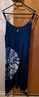 Blaues Kleid mit Muster Wuppertal - Barmen Vorschau