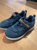 Vty Hallen Turnschuhe, Gr. 33 Düsseldorf - Volmerswerth Vorschau