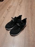 Nike Airmax Turnschuhe Fitnessschuhe 37,5 Leipzig - Eutritzsch Vorschau