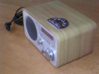 JGC Design UKW/MW stylischer Radiowecker UR600 Antik-Stil Vintage Baden-Württemberg - Dischingen Vorschau