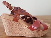 braune Sandalen mit Keilabsatz von Marc O´Polo in 39 Frankfurt am Main - Nordend Vorschau
