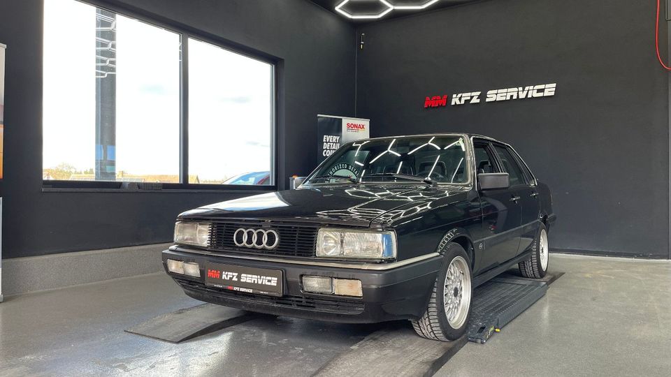 Audi 90 RESTAURIERT*2.2L 5 Zylinder *H* kein Quattro in Ansbach