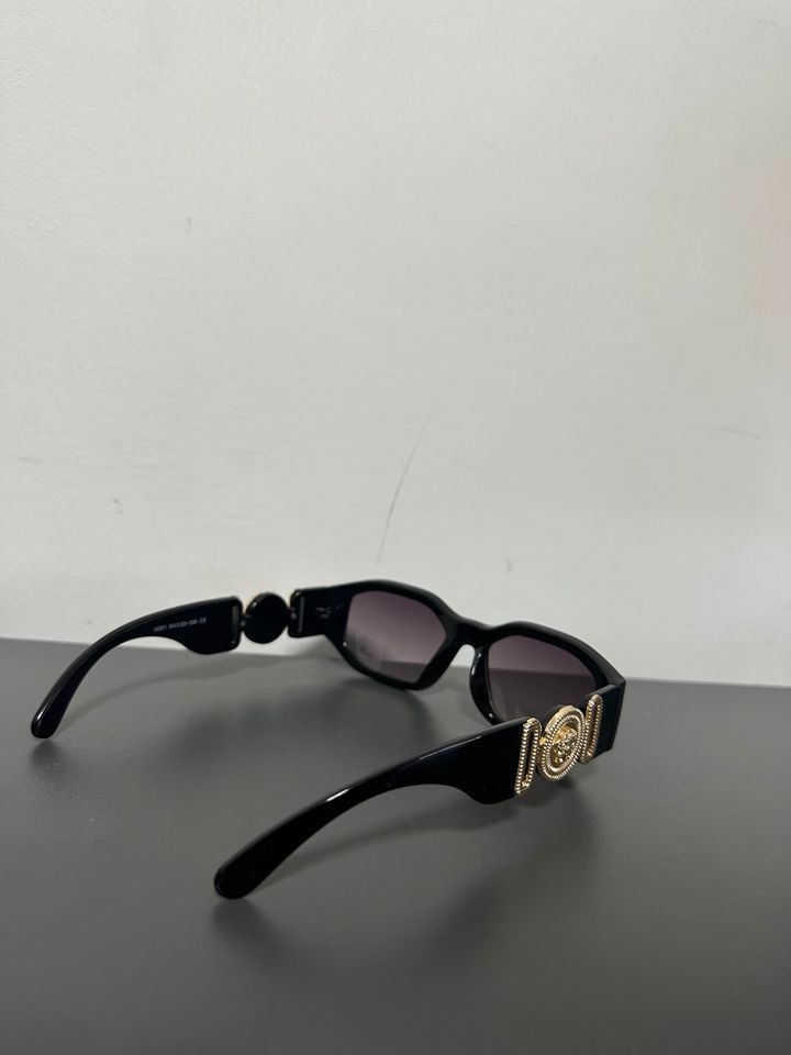 Versace Sonnenbrille in Kamp-Lintfort