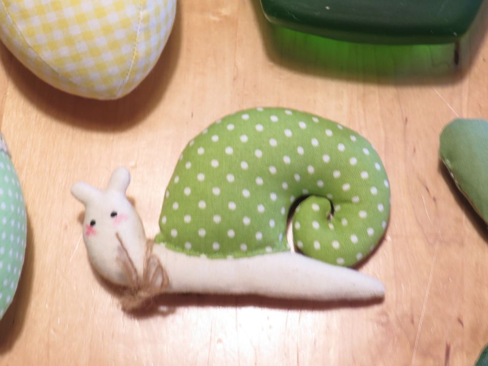 div. Deko Pakete Eichhörnchen Eicheln v. Depot schnecke Schweden in