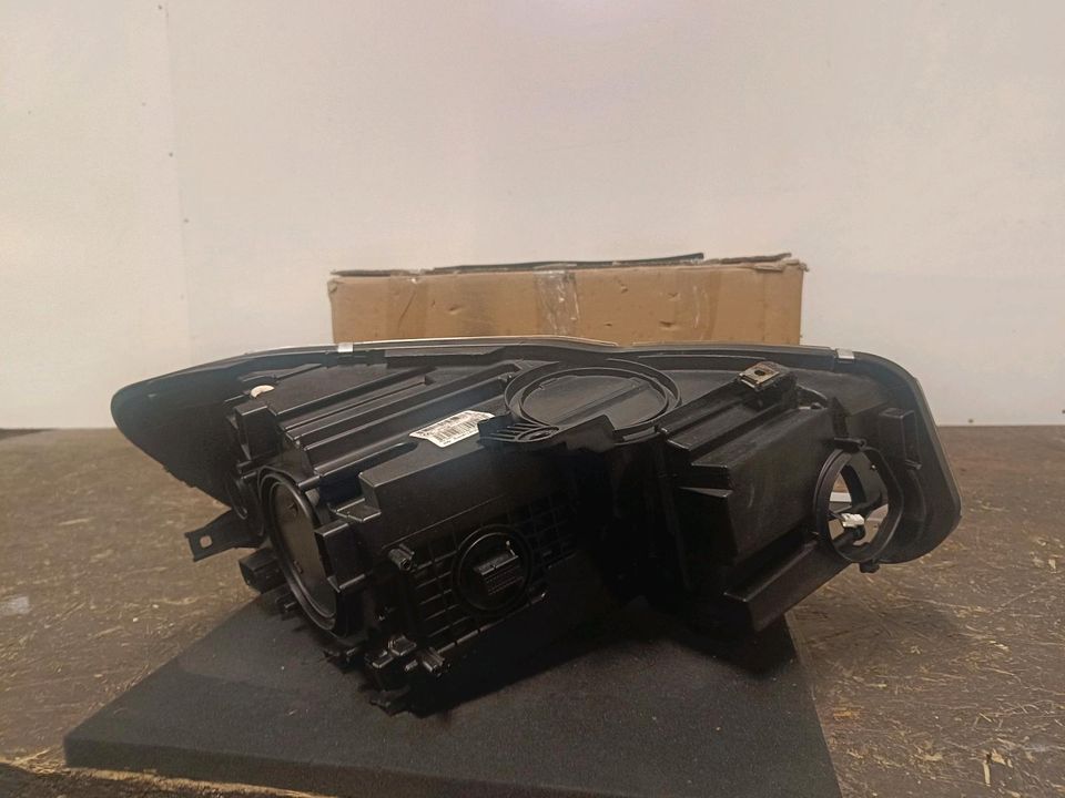 Bmw 2er F45 F46 LED Scheinwerfer 7214903-01 in Recklinghausen