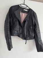 Schwarze H&M biker Jacke Nordrhein-Westfalen - Bestwig Vorschau