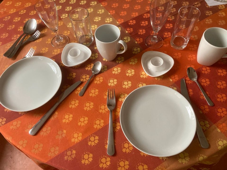 Porzellan  ( IKEA) Frühstück für 2 Personen in Aachen