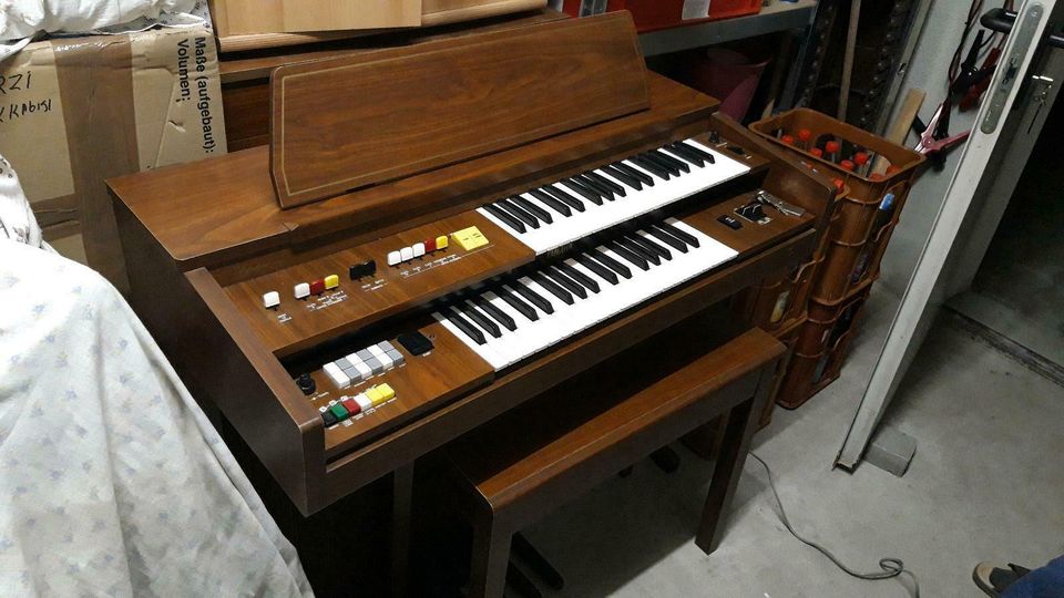 Yamaha Electone A505 Orgel elektronisch braun in Altbach
