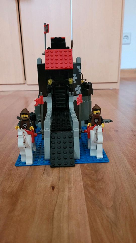 Lego 6075 Wolfpack Tower in Leipzig