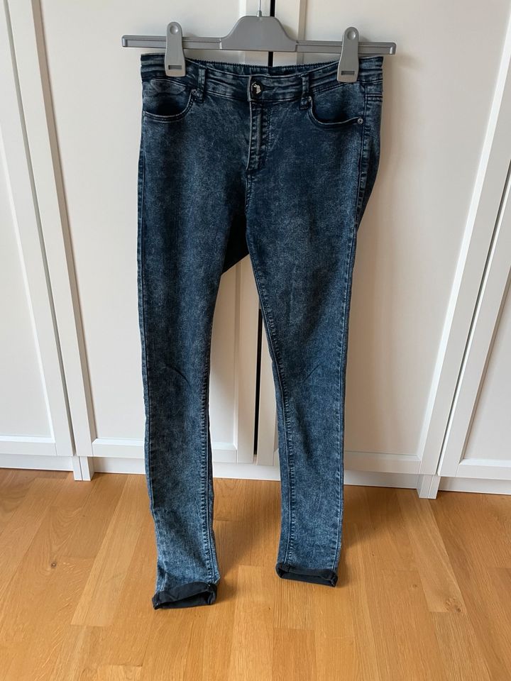 Tally Weijl Jeans Gr. 38 in Hannover