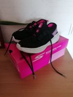 Skechers: Schwarz pinke Sneakers gr. 34 Rheinland-Pfalz - Ehlscheid Vorschau