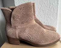 UGG Australia Wildleder Stiefeletten braun Gr. 8,5/39,5 Eimsbüttel - Hamburg Harvestehude Vorschau