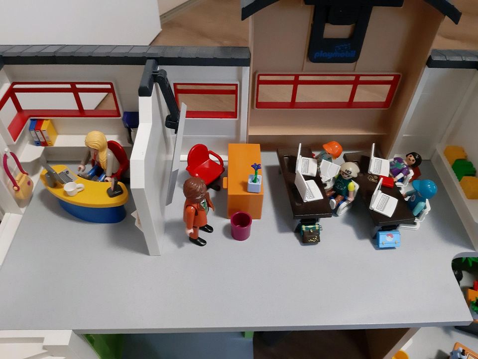 Play mobil Schule in Perleberg