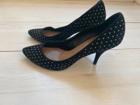 ZARA Pumps Highheels Wildleder schwarz Gr. 38 Düsseldorf - Friedrichstadt Vorschau