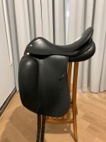 Prestige Top Dressage SP 17 Zoll Dressursattel *NEUWERTIG* Klettp Niedersachsen - Glandorf Vorschau