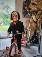 Billy SAW Puppe Jigsaw Spiral Horror Puppe Dreirad Düsseldorf - Grafenberg Vorschau