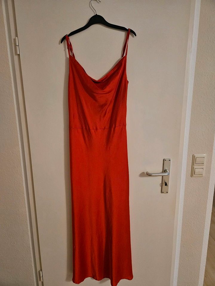 Abendkleid Rot in Bielefeld