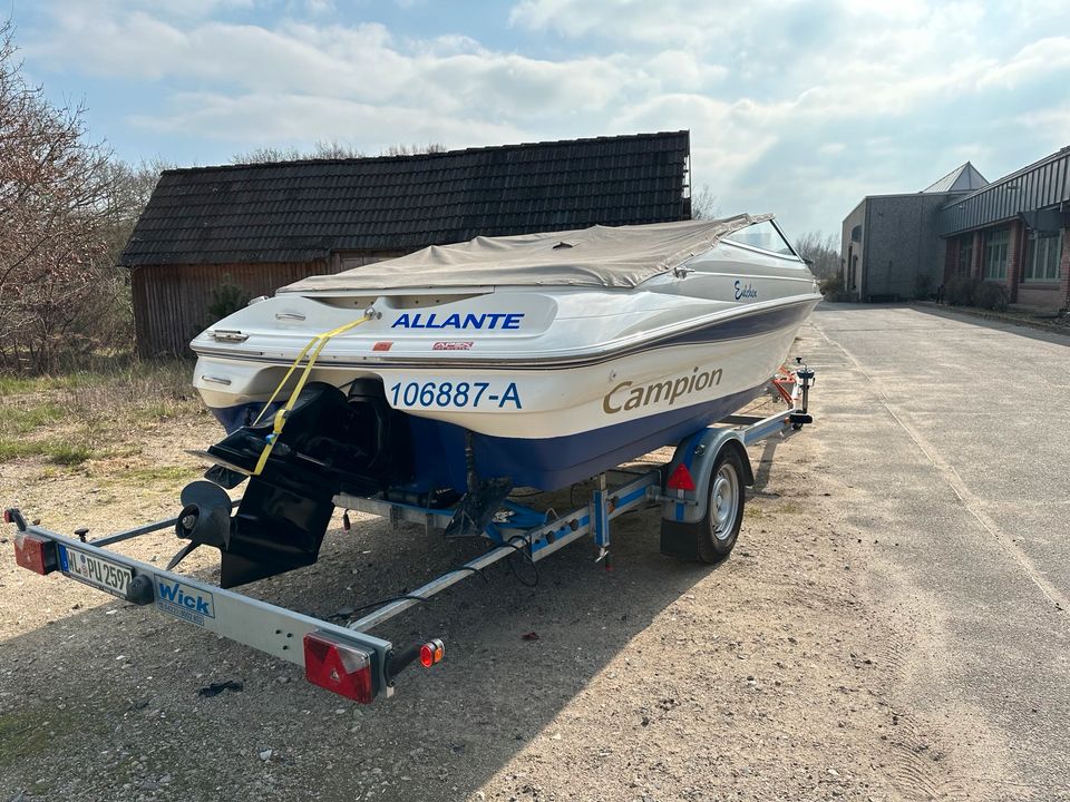 Sportboot Campion allante 535 vri V6 mit Trailer in Winsen (Luhe)