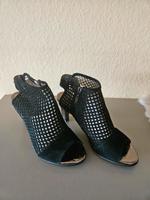 s.Oliver Premium - Gr. 39 - Sandalen - schwarz - Leder Niedersachsen - Heeßen Vorschau