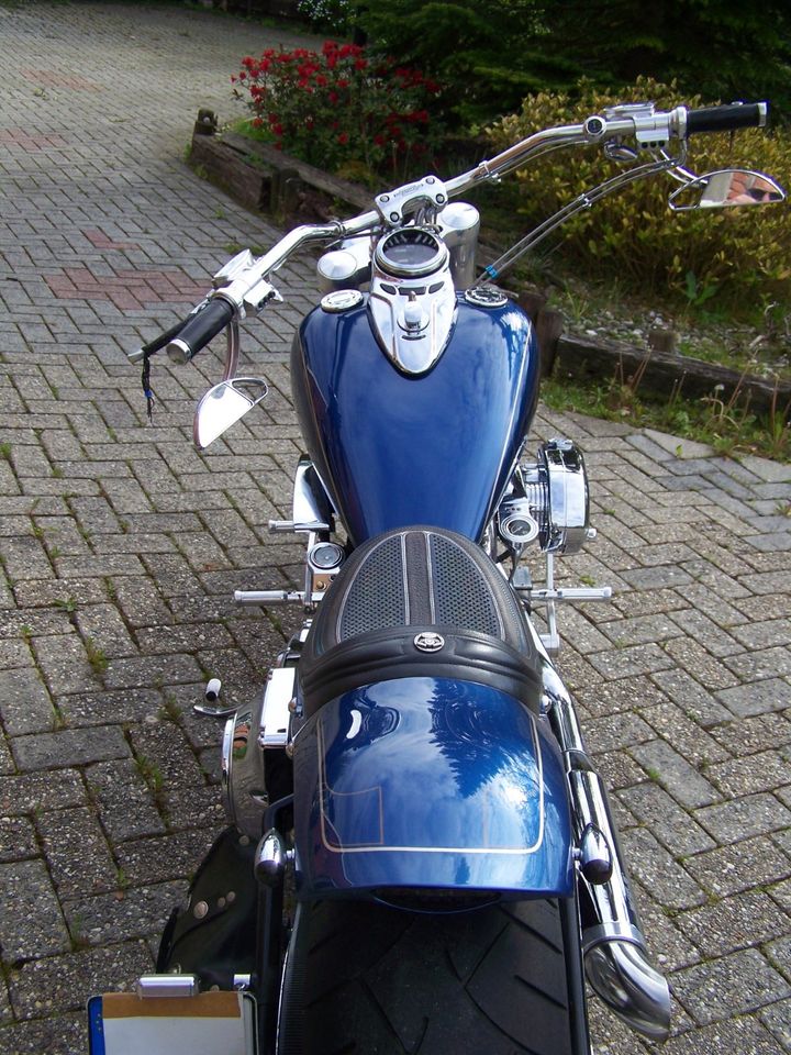 Harley Davidson Fat Boy Custom Umbau 2004 in Großefehn