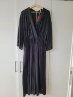 Jumpsuit, Blutsgeschwister, Größe L Frankfurt am Main - Kalbach Vorschau