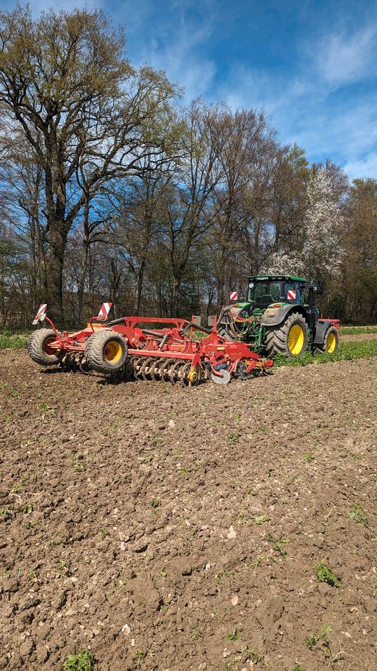 Scheibenegge Väderstad mit Messerwalze Miete Landwirtschaft in Bad Saulgau