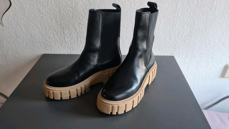 "MARC O'POLO" DAMEN BOOTS SCHUHE schwarz helle Sohle in Garbsen