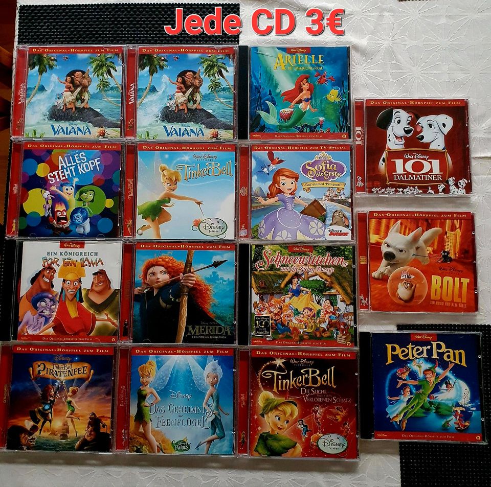 Disney CDs  + Disney Schlüssel + Disney Funko + Disney Tasse in Lörrach