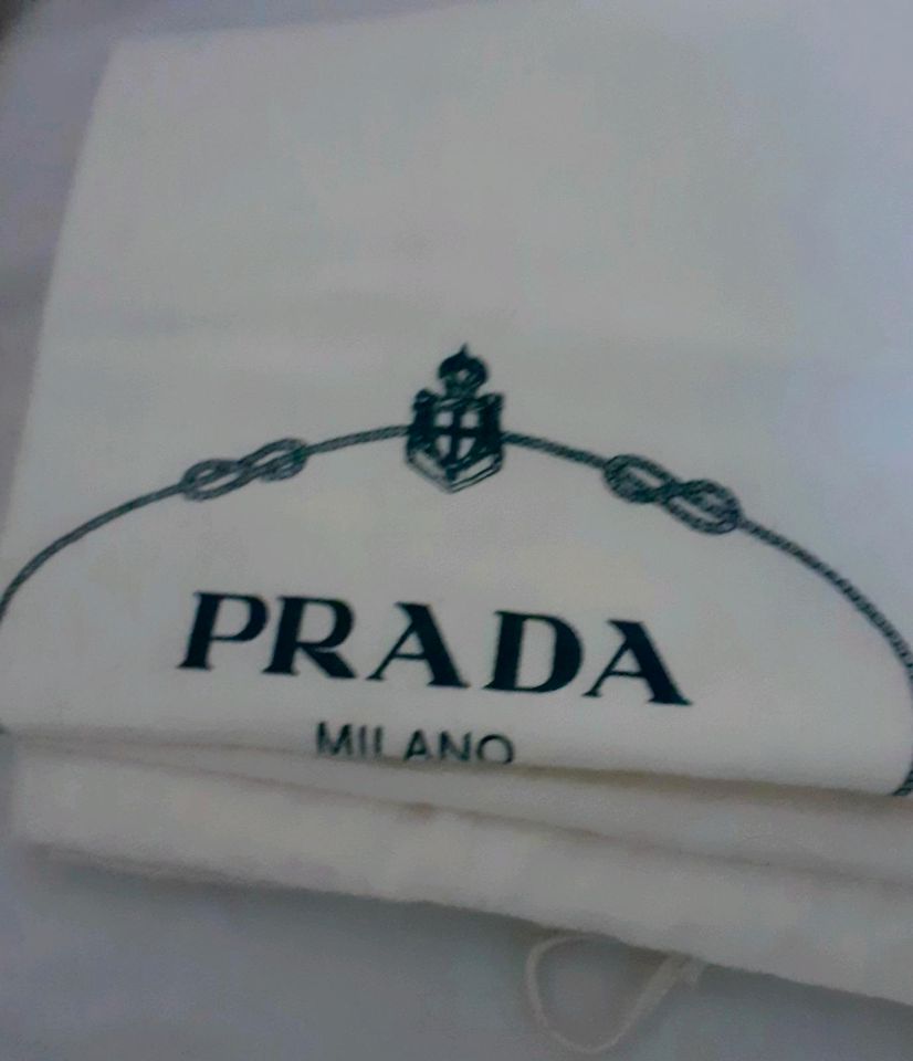 Prada ⚘ Tasche * Oliv * Echtleder * Original in Kreuzau