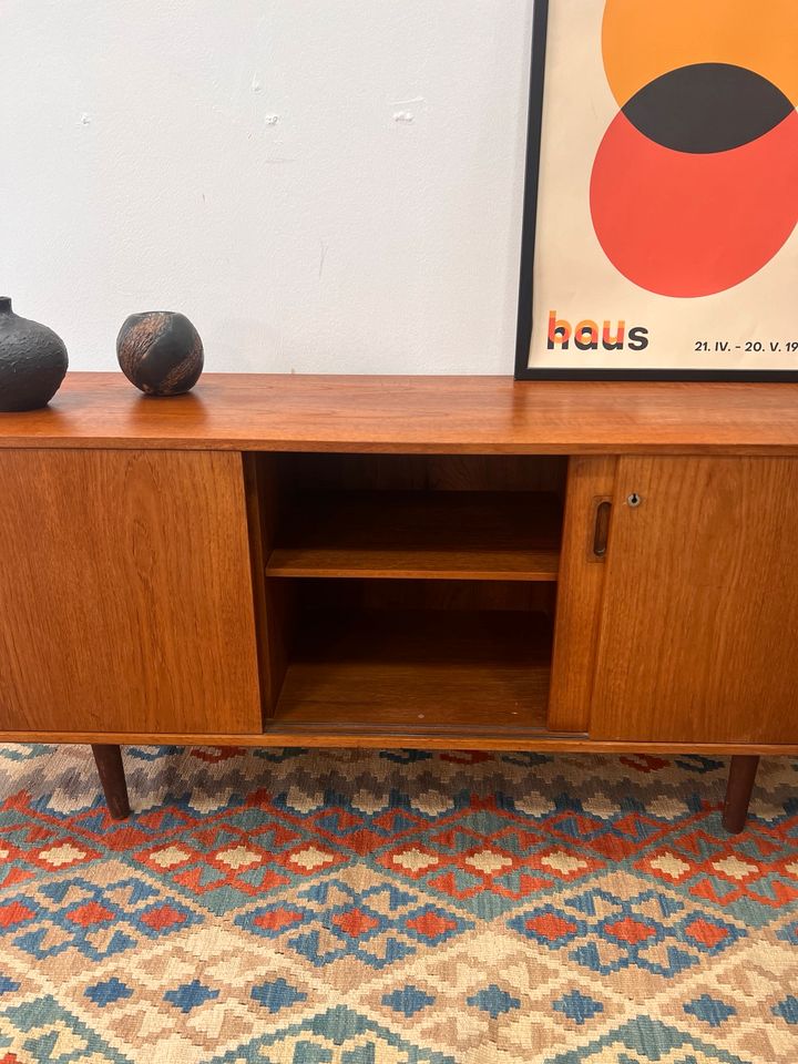 Teak Sideboard 60er Mid Century Kommode Vintage Furniture 152 cm in Hamburg