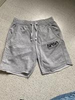 H&M Sweathose kurz Gr.M keine Mängel grau Bayern - Schrobenhausen Vorschau