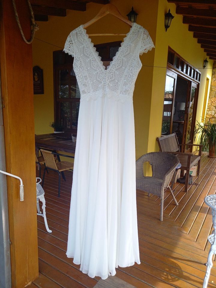 Brautkleid Teresa Bianco Evento Gr 40 in Wiesbaden