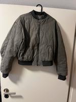Bomber/Pilotenjacke ähnlich ZARA grau Nordrhein-Westfalen - Enger Vorschau