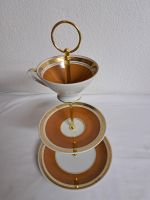 Etagere aus einer Sammeltasse mit Goldstab Baden-Württemberg - Staig Vorschau