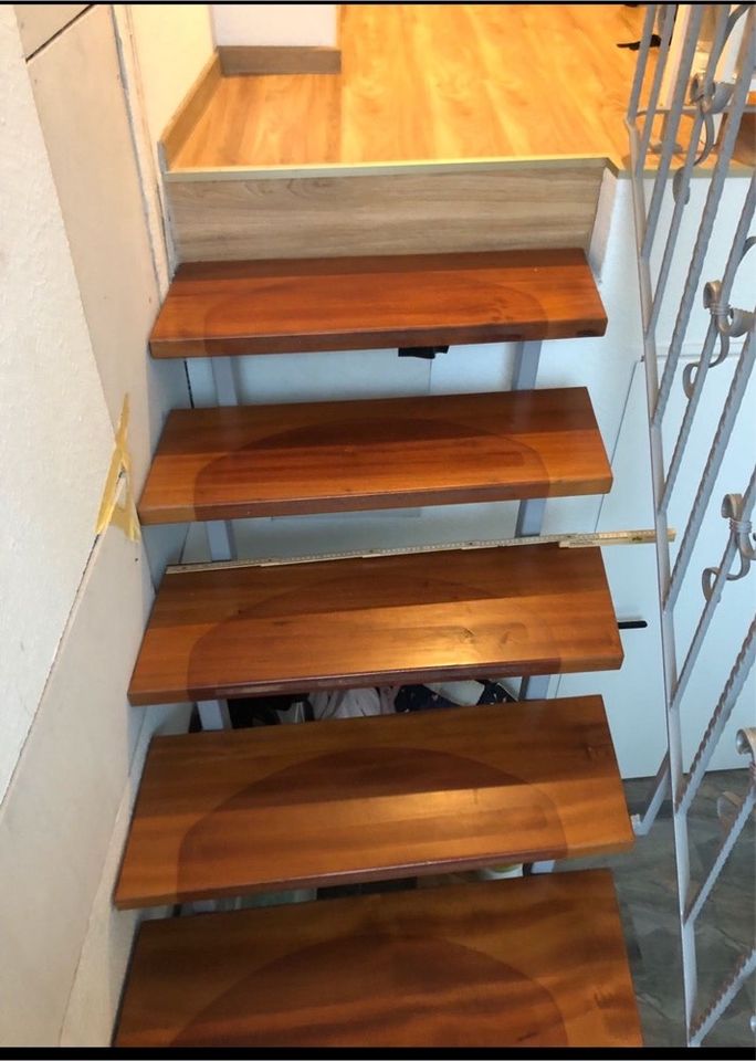 11x Mahagoni Holz Treppenstufen für Instrumente, Basteln, oä in Haßloch
