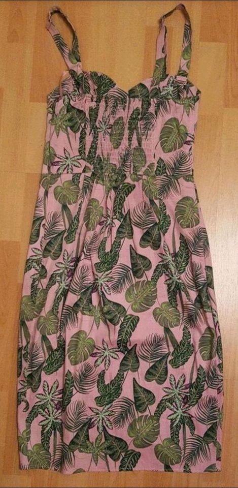 Collectif Kleid Gr.M Pin up Kleid Rockabilly Kleid in Wuppertal