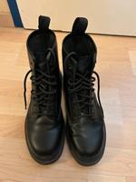 Dr. Martens 1460 mono Mitte - Wedding Vorschau
