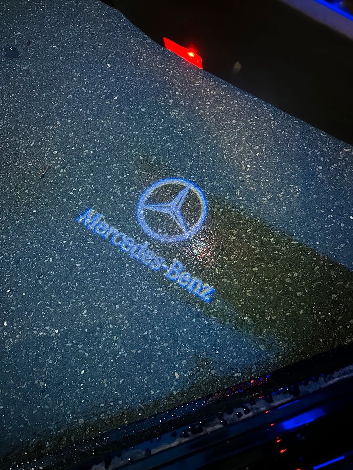 Mercedes Benz Tür Licht Logo Autotür Lichter AMG LED in Nordrhein