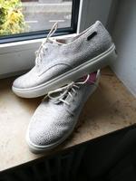 BUGATTI SNEAKER GR 39, NEUWERTIG, LEDER,SCHNÜRUNG Kr. Altötting - Altötting Vorschau