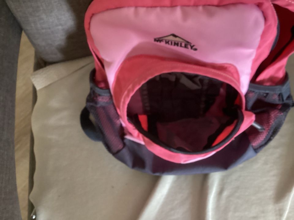 Kinderrucksackguterhaltene je Rucksack 9€ in Reichenbach (Oberlausitz)