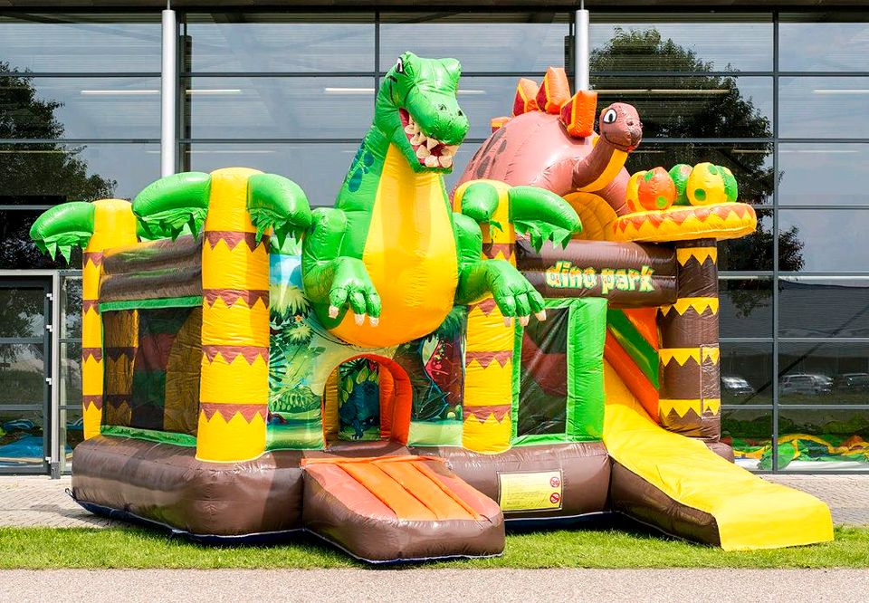 Hüpfburg Dinopark mieten , Hochzeit, Geburtstag, Gartenfeier in Prötzel