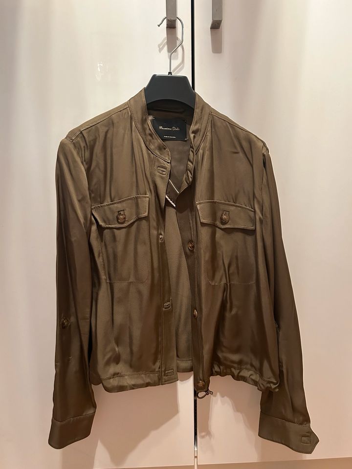 Jacke Massimo Dutti in München