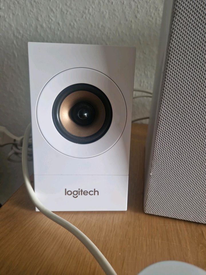 Logitec 2.1 Soundanlage in Telgte