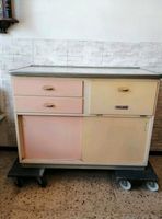 50er 60er Shabby Kommode Sideboard Pastel Farbe Küchenschrank Hessen - Taunusstein Vorschau