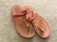 UGG Zehensandale Leder Rot Gr. 38 Schleswig-Holstein - Mielkendorf Vorschau